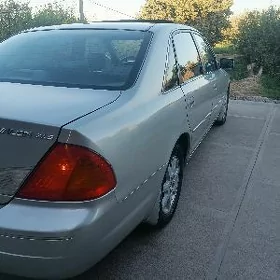 Toyota Avalon 2002