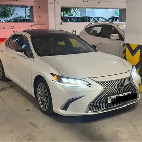 Lexus ES 350 2019