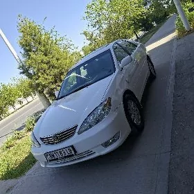 Toyota Camry 2005