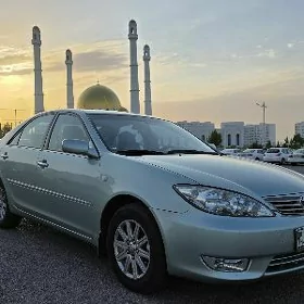 Toyota Camry 2005