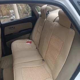 Hyundai Elantra 2010