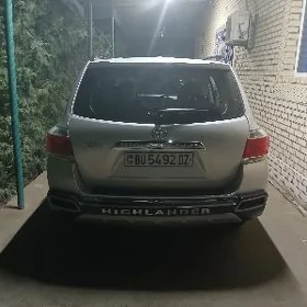 Toyota Highlander 2011
