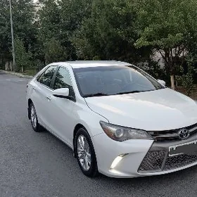 Toyota Camry 2017