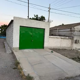 Sklat üçin garaž Arenda
