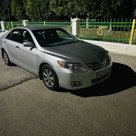 Toyota Camry 2010