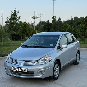 Nissan Versa 2010