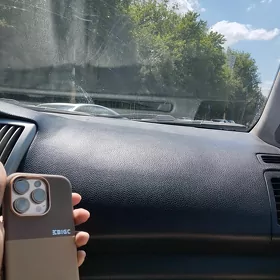 Cehol Iphone 16 pro