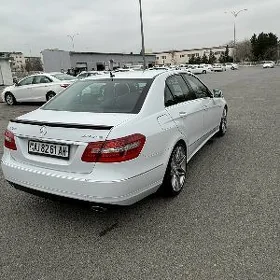 Mercedes-Benz E350 2010