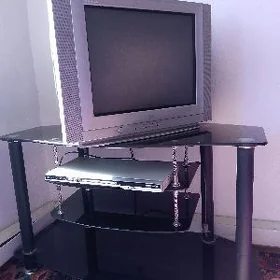 Patstafka dividi televizor