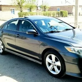 Toyota Camry 2010