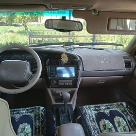 Toyota Avalon 1997