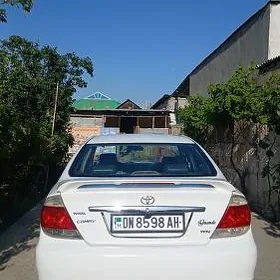 Toyota Camry 2005
