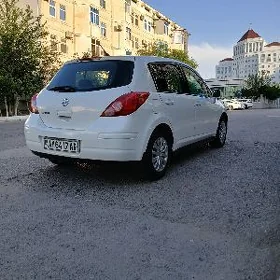 Nissan Versa 2009