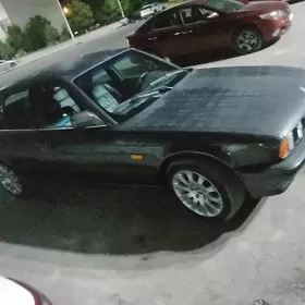 BMW 525 1990