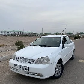 Daewoo Lacetti 2003
