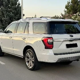 Ford Expedition 2022