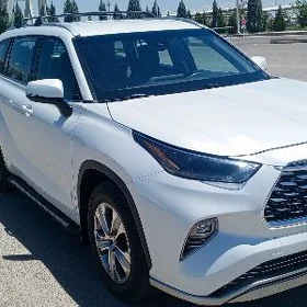 Toyota Highlander 2020