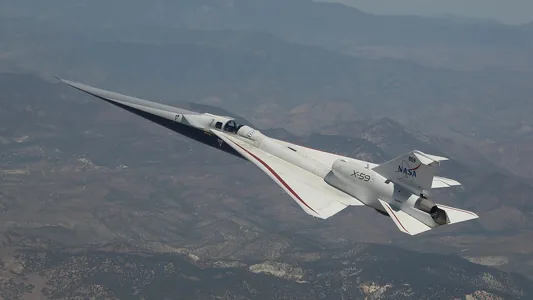 Экспериментальный самолет NASA X-59 впервые преодолел звуковой барьер