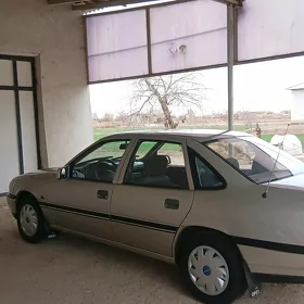 Opel Vectra 1991