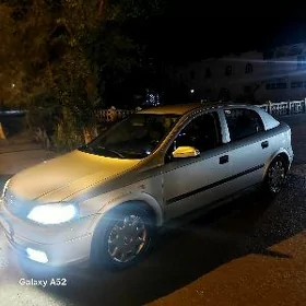 Opel Astra 2002
