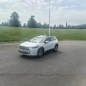 Toyota Corolla Cross 2024