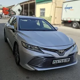 Toyota Camry 2020