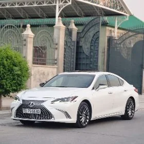 Lexus ES 350 2019
