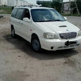 Kia Carnival 2002