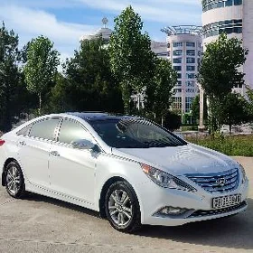 Hyundai Sonata 2012