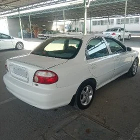 Kia Sephia 1999