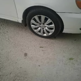 karolla diska teker 16 lyk