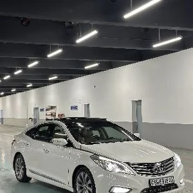 Hyundai Azera 2013