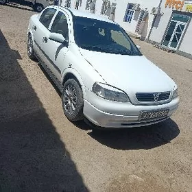 Opel Astra 2000
