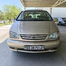 Toyota Sienna 2002