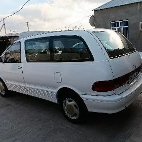 Toyota Previa 1993