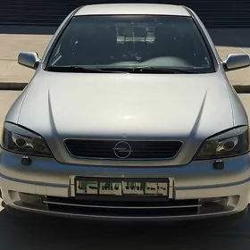 Opel Astra 2003