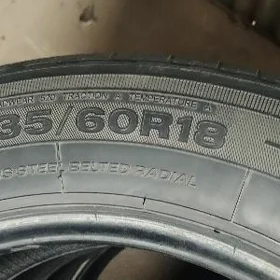 235 60 R18