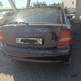 Opel Astra 2002