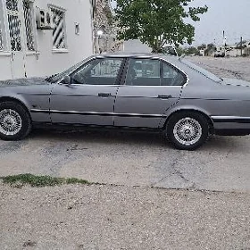 BMW E34 1990