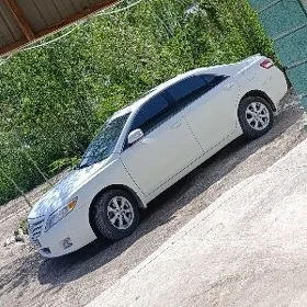 Toyota Camry 2011