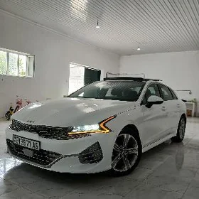 Kia K5 2021