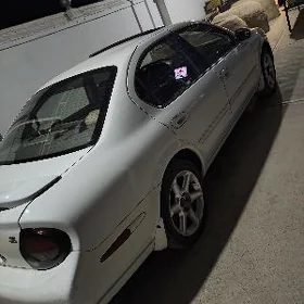 Nissan Maxima 2000