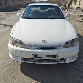 Lexus ES 300 1996