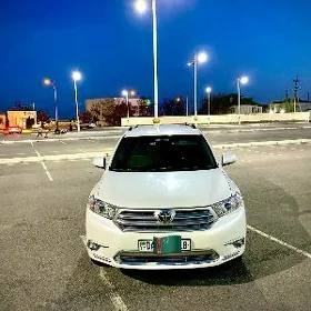 Toyota Highlander 2012