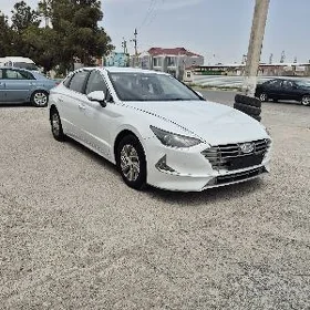 Hyundai Sonata Hybrid 2022