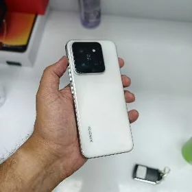 Xiaomi 14 16/512gb global
