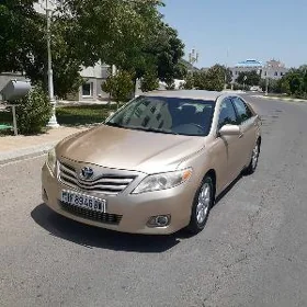 Toyota Camry 2010
