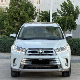 Toyota Highlander 2016