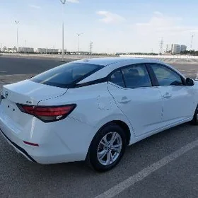 Nissan Sentra 2023