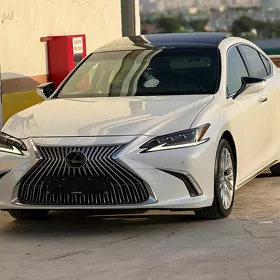 Lexus ES 350 2020